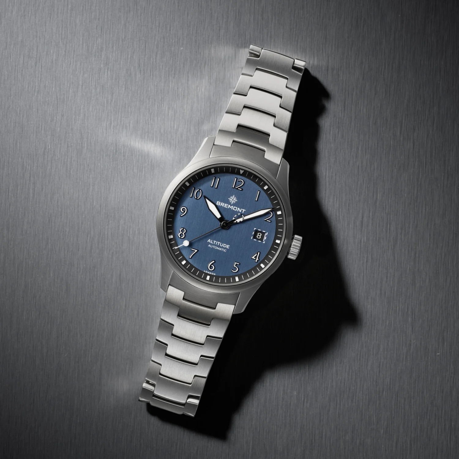 Altitude 39mm Blue Dial Bracelet - Image 8