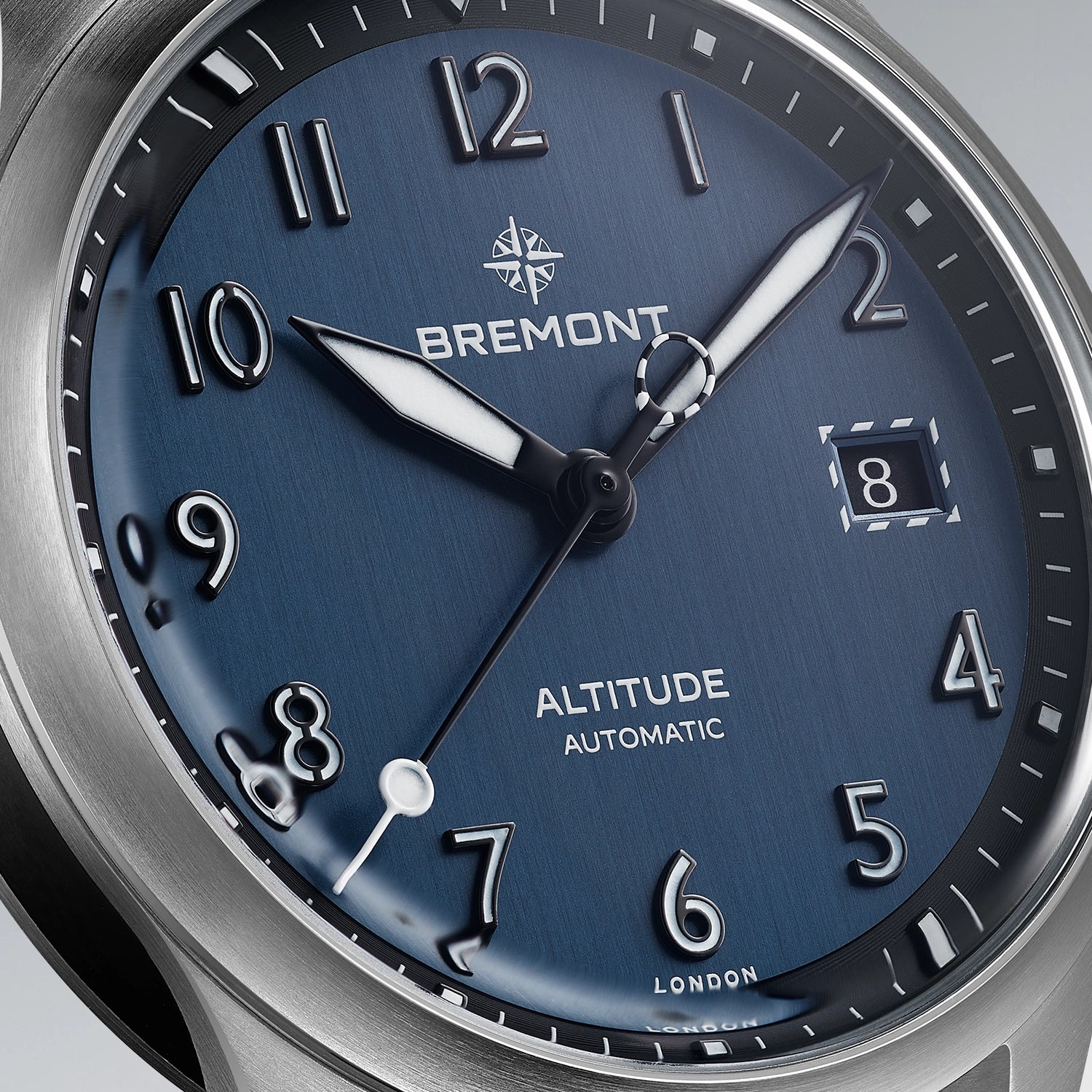 Altitude 39mm Blue Dial Leather Strap - Image 4
