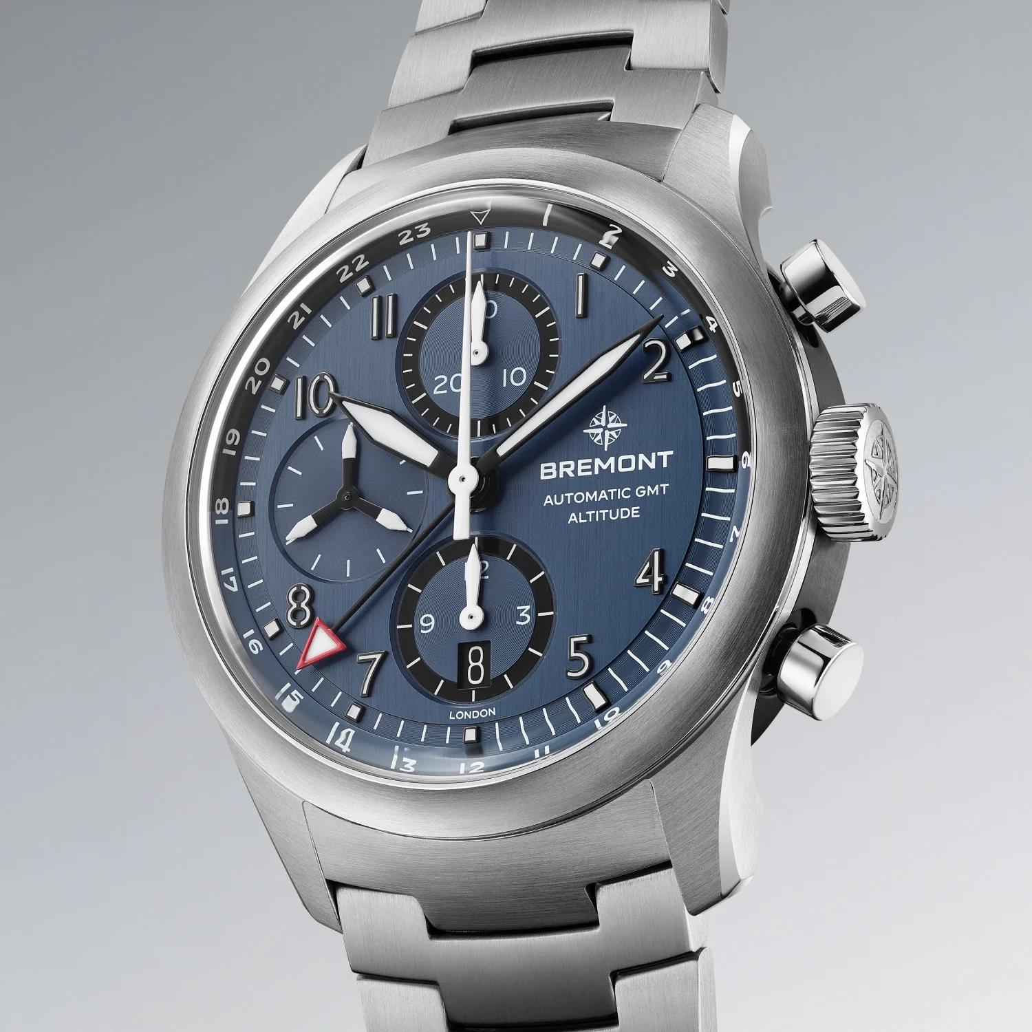 Altitude 42mm Chronograph GMT Blue Dial Bracelet - Image 4