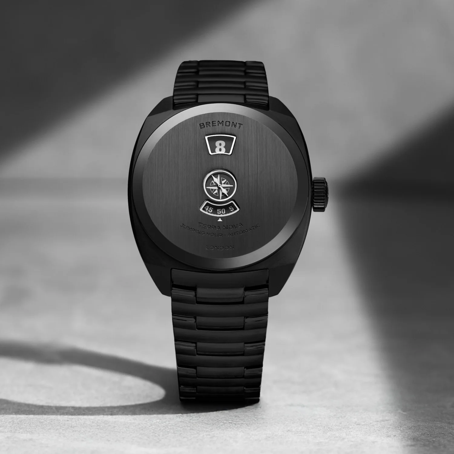 Terra Nova 38 Jumping Hour, Stealth Black - Image 4