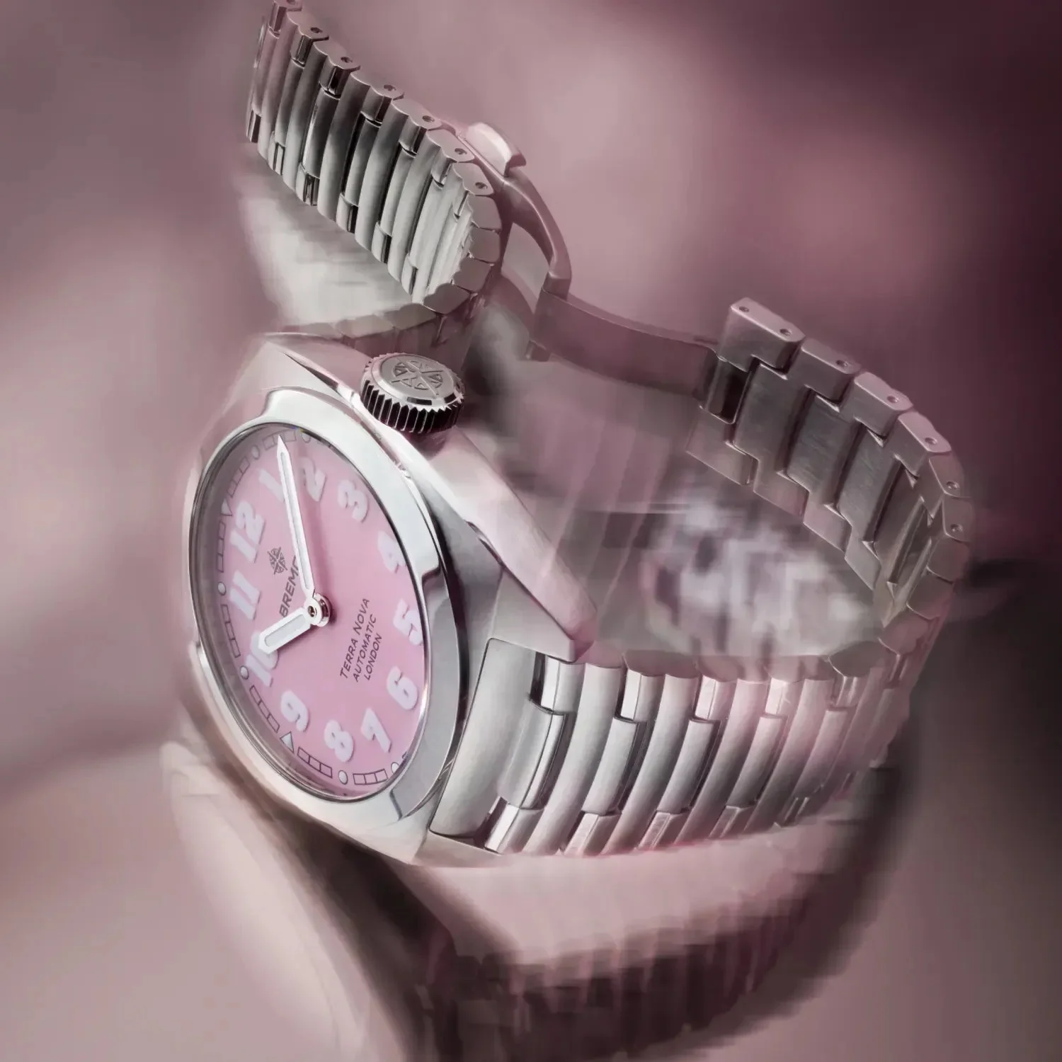 Terra Nova 38 'Pink' - Image 8