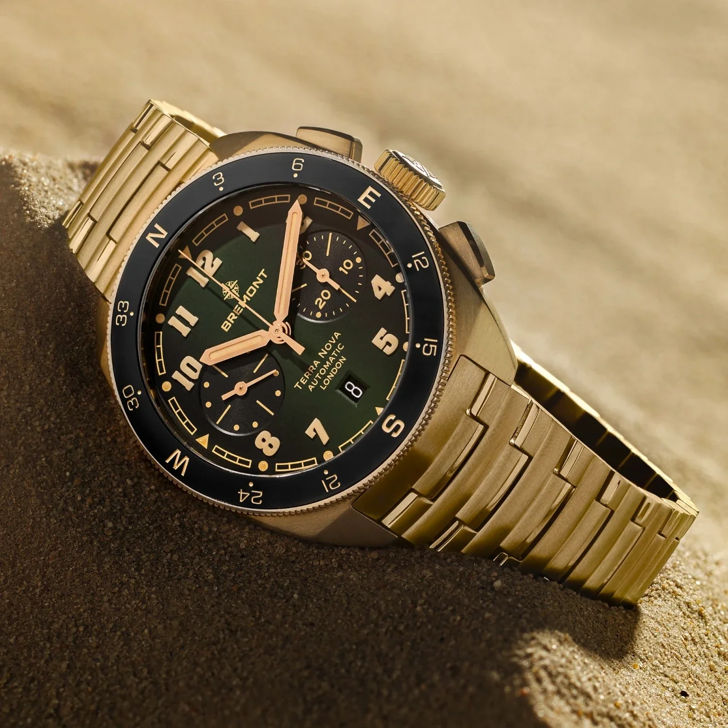 Terra Nova 42.5 Chronograph Bronze - Image 7