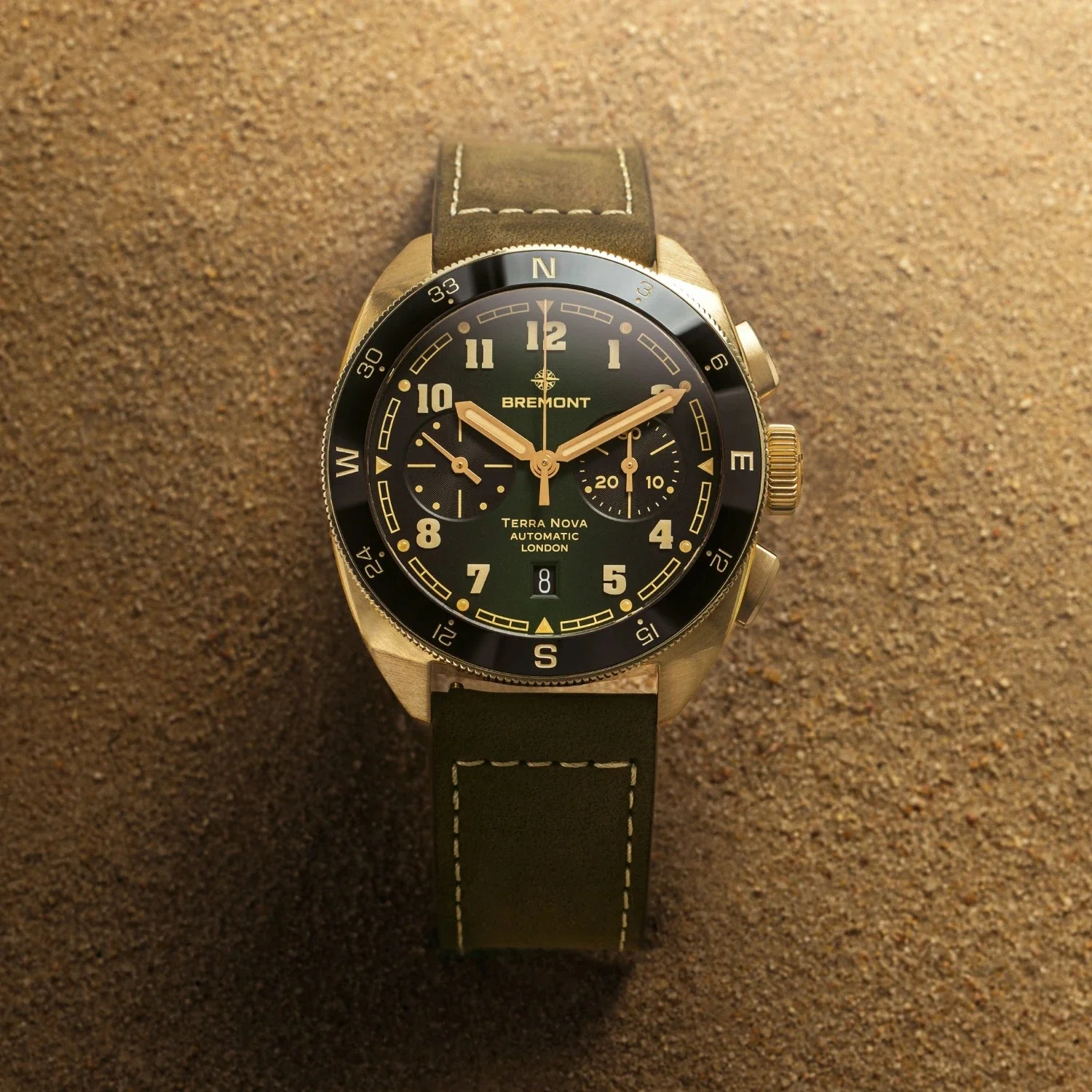 Terra Nova 42.5 Chronograph Bronze - Image 6