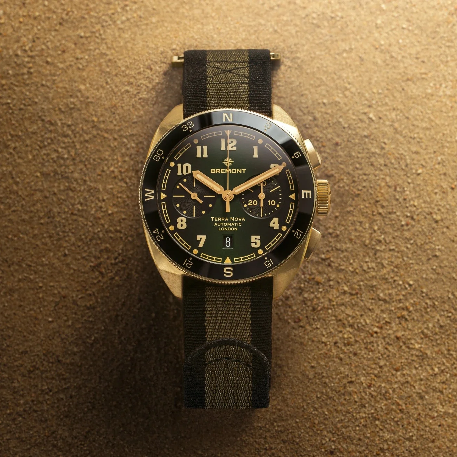 Terra Nova 42.5 Chronograph Bronze - Image 6